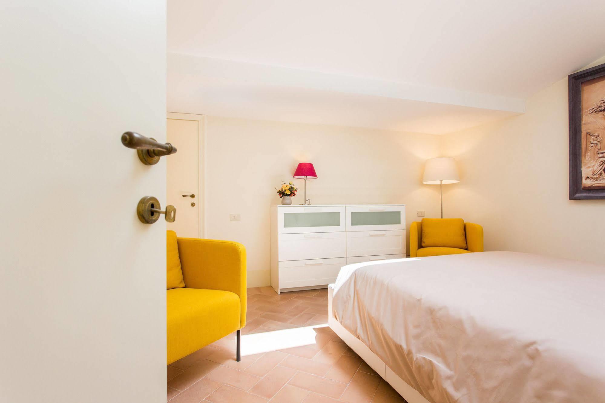 Palazzo Gentili Apartment Сан Северино Марке Екстериор снимка