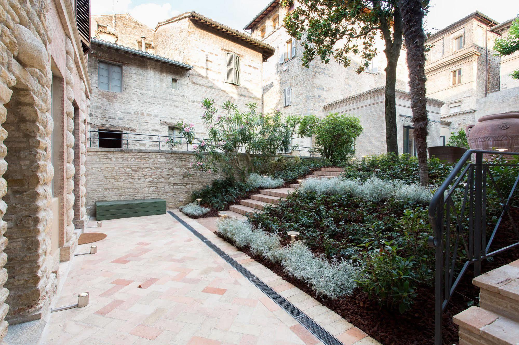 Palazzo Gentili Apartment Сан Северино Марке Екстериор снимка