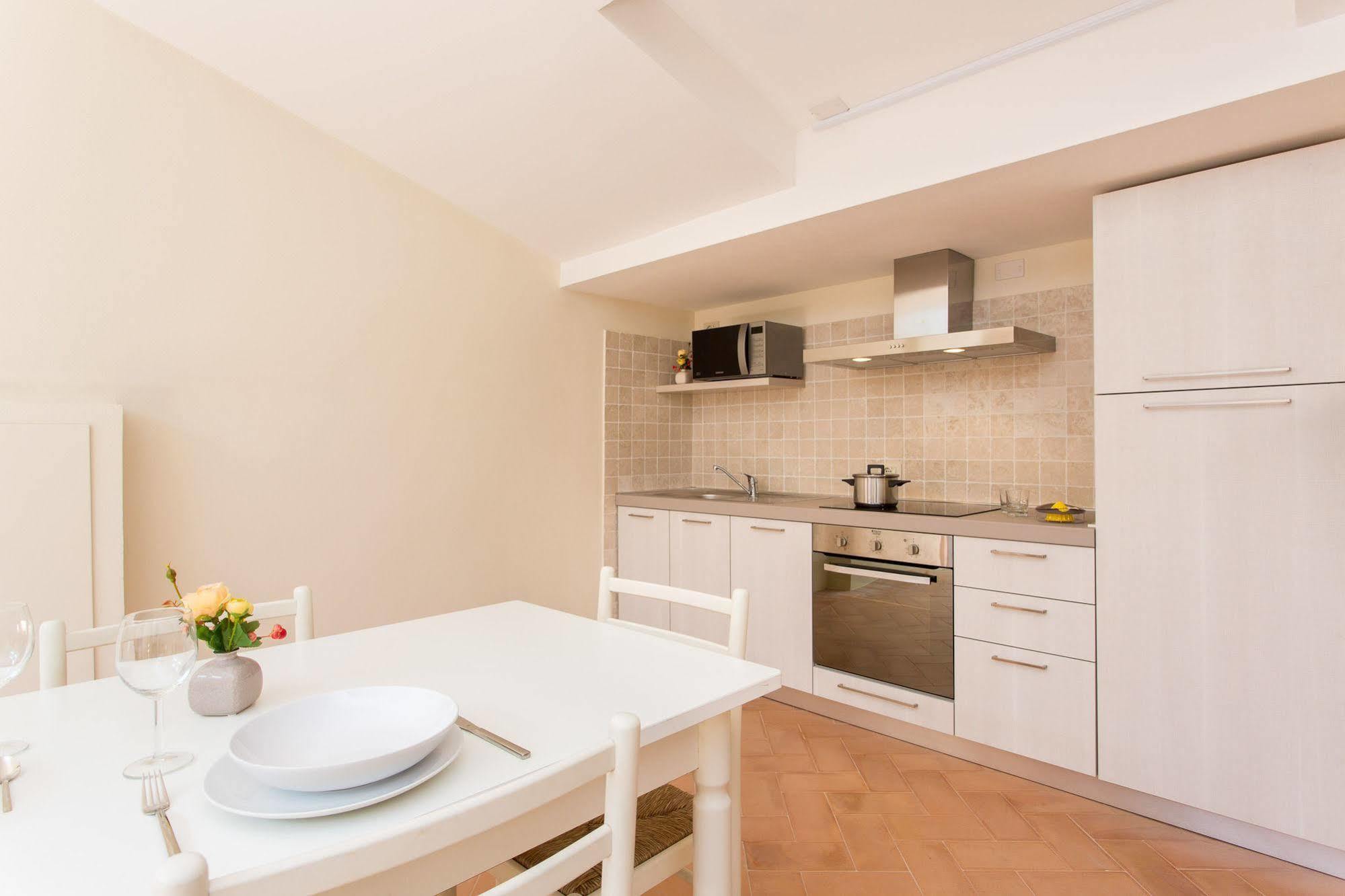 Palazzo Gentili Apartment Сан Северино Марке Екстериор снимка