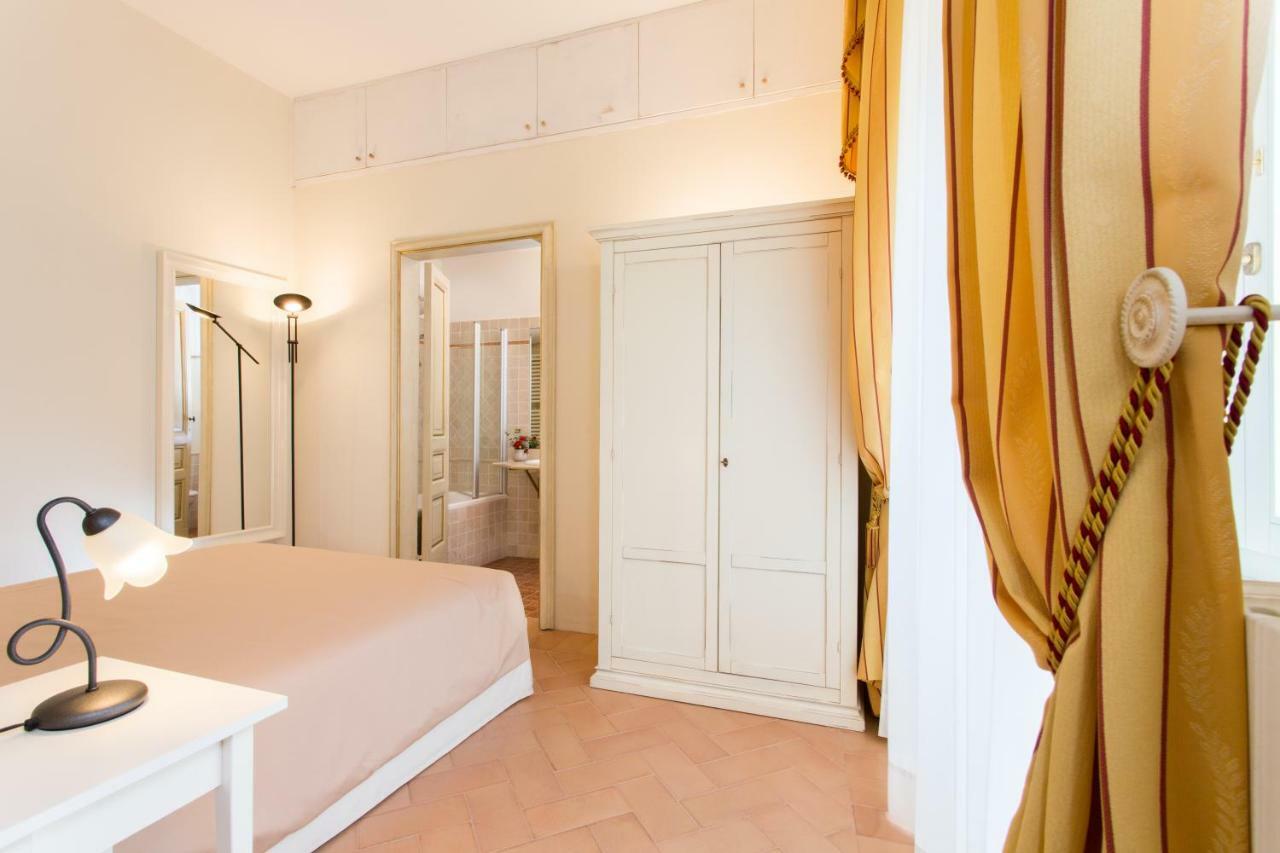 Palazzo Gentili Apartment Сан Северино Марке Екстериор снимка