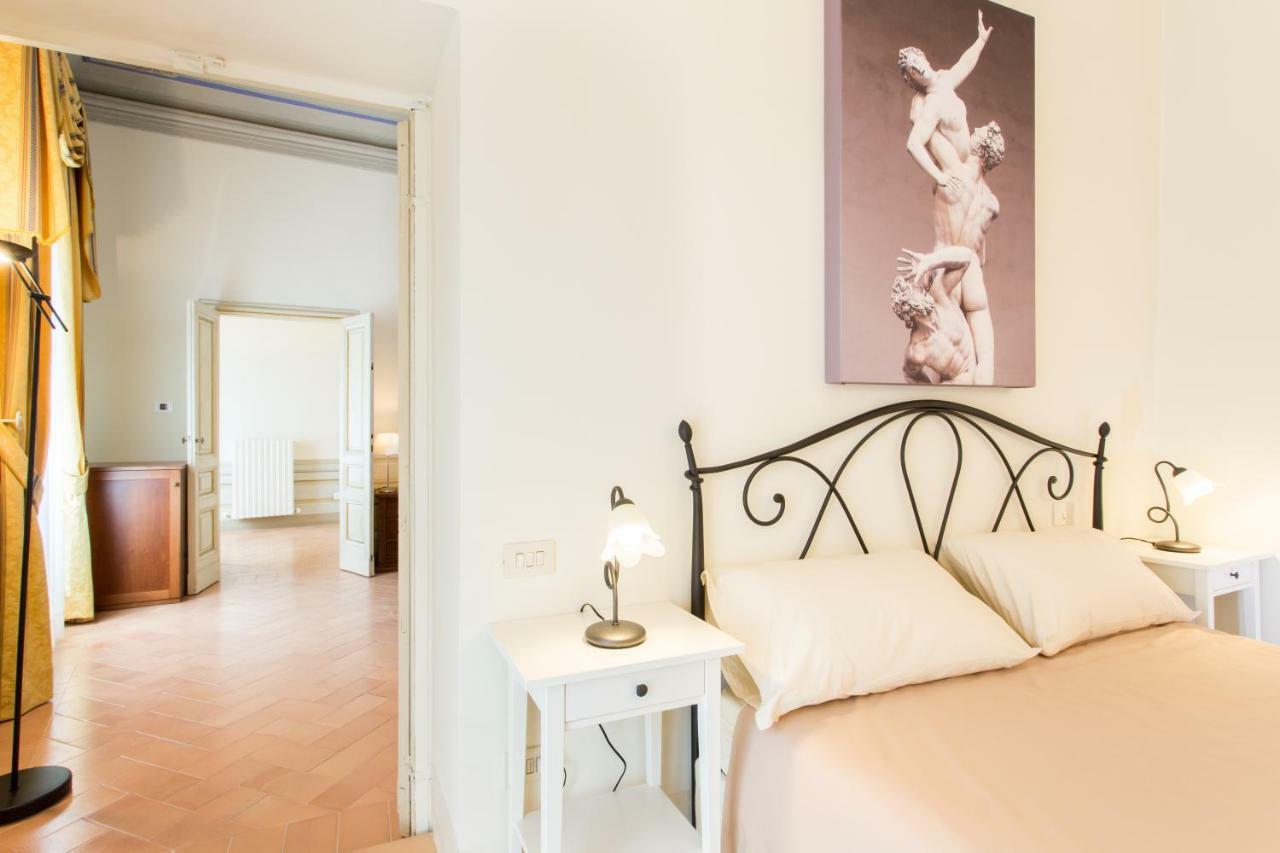 Palazzo Gentili Apartment Сан Северино Марке Екстериор снимка